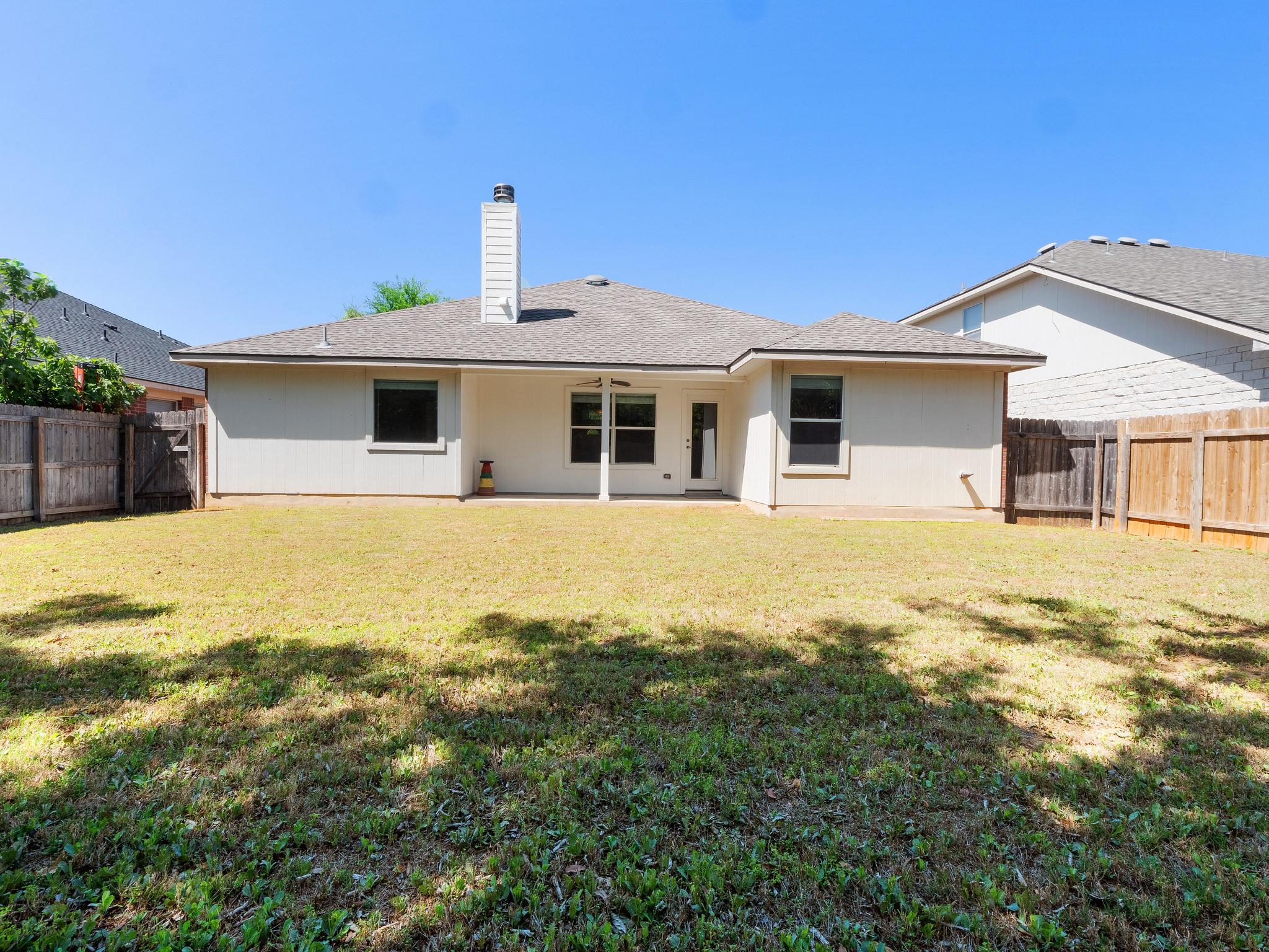 429 Falcon Lane Leander, TX 78641 - Photo 25 of 27