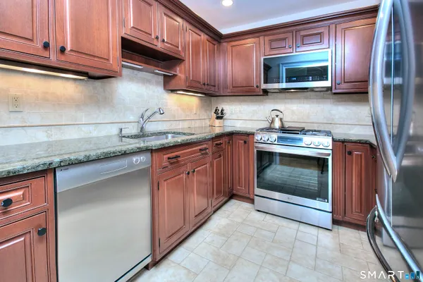 $625,000 | 136 East Avenue, Unit 4C, Norwalk, CT 06851