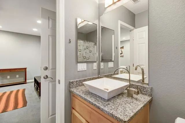 $825,000 | 1205 Q Street, Sacramento, CA 95811