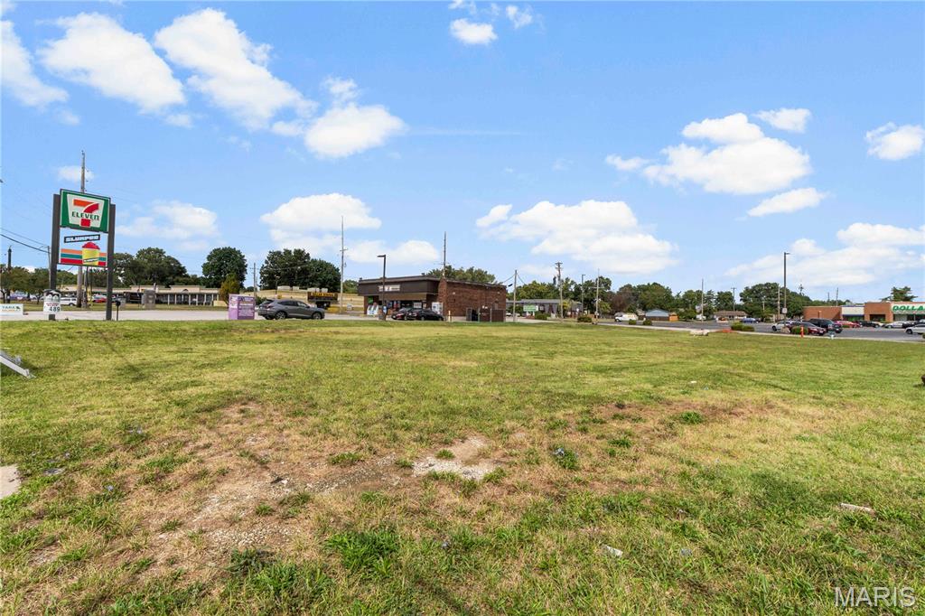 6678 Mexico Road St. Peters, MO 63376 - Photo 3 of 11 Gallery Image 3