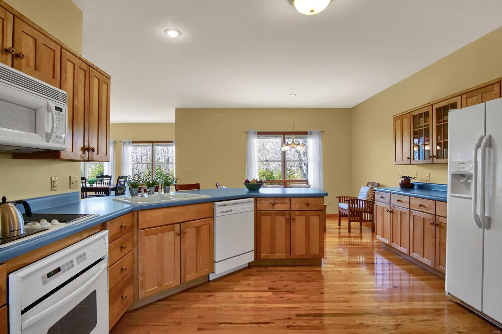 123 McKendree Park Road Lebanon, IL 62254 - Photo 13 of 37 Gallery Image 13