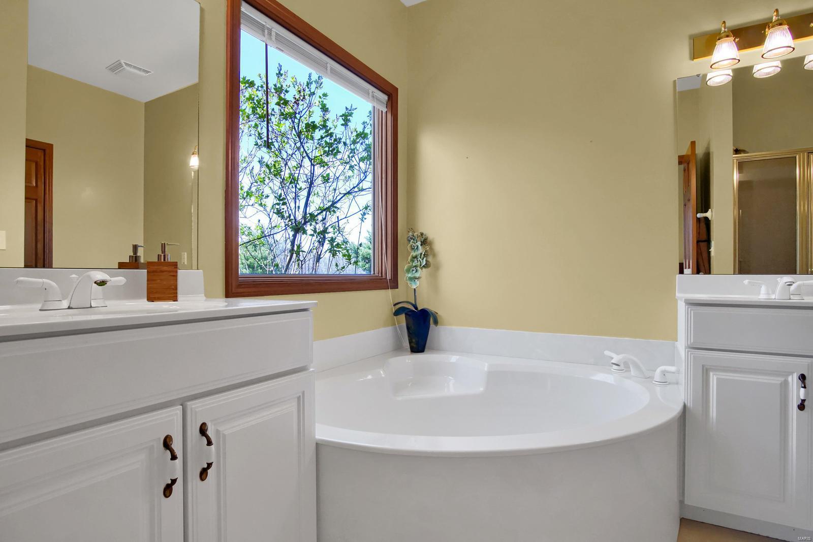 123 McKendree Park Road Lebanon, IL 62254 - Photo 24 of 37 Gallery Image 24