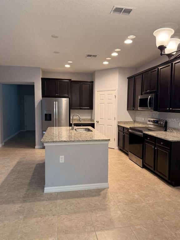 745 Marsh Reed Drive Winter Garden, FL 34787 - Photo 5 of 7