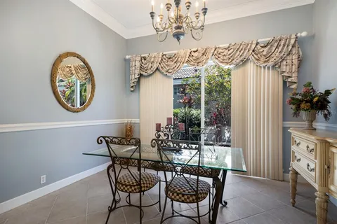 $550,000 | 8715 52nd Avenue East, Bradenton, FL 34211