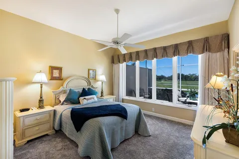 $550,000 | 8715 52nd Avenue East, Bradenton, FL 34211