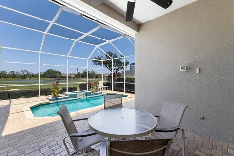 $550,000 | 8715 52nd Avenue East, Bradenton, FL 34211