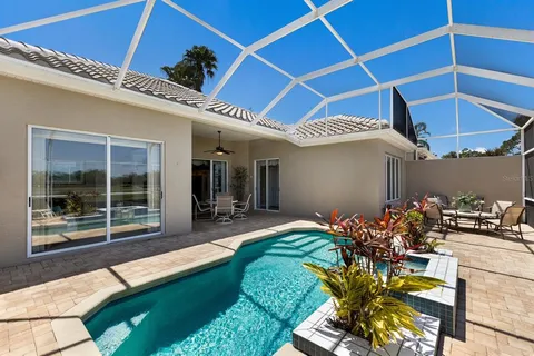 $550,000 | 8715 52nd Avenue East, Bradenton, FL 34211