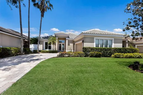 $550,000 | 8715 52nd Avenue East, Bradenton, FL 34211