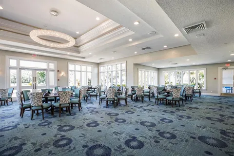 $550,000 | 8715 52nd Avenue East, Bradenton, FL 34211