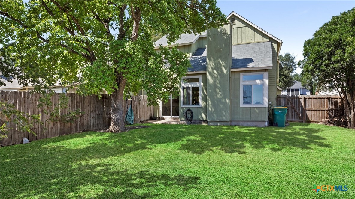 9739 Wagon Train Converse, TX 78109 - Photo 24 of 29 a view of a back yard of the house