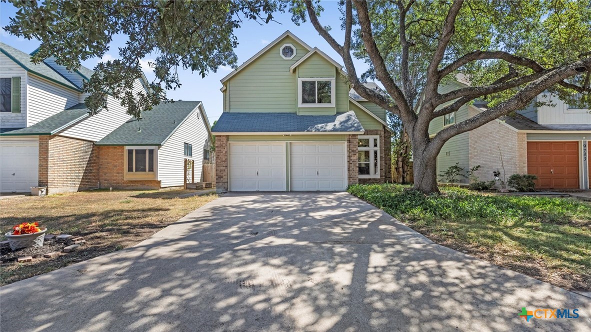 9739 Wagon Train Converse, TX 78109 - Photo 28 of 29 a view of a house with a yard