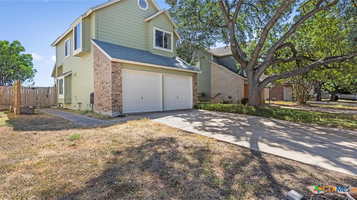 9739 Wagon Train Converse, TX 78109 - Photo 29 of 29 a view of a house with a yard