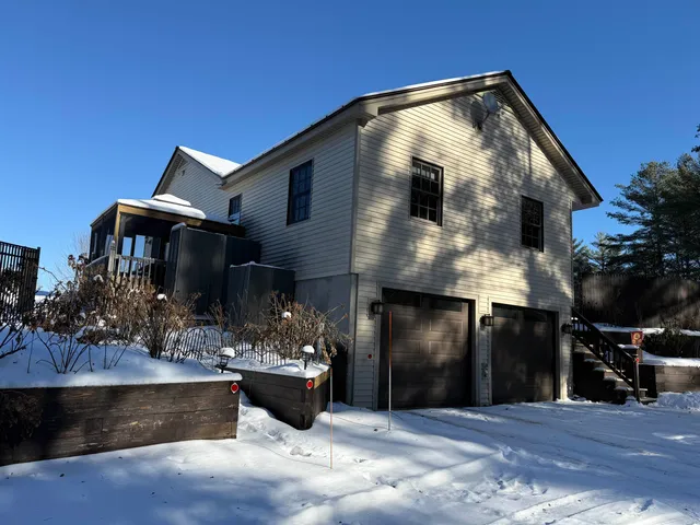 $699,000 | 21 Highland Street, Canaan, NH 03741