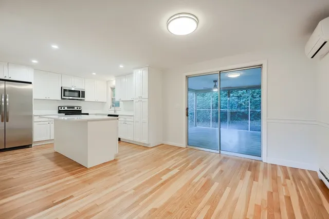 $749,900 | 327 Singletary Lane, Framingham, MA 01702