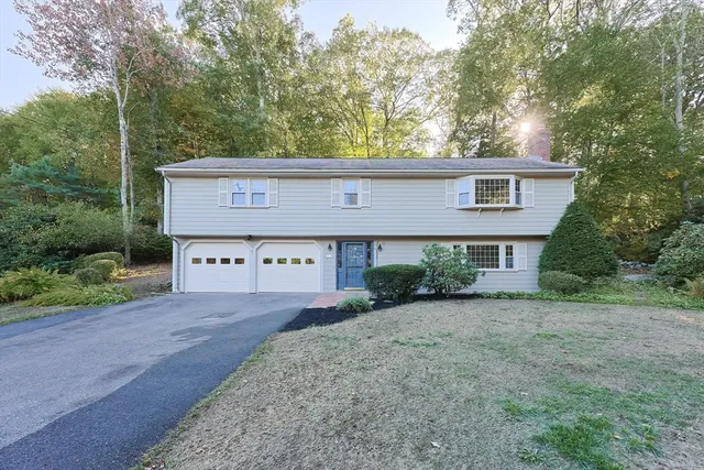 $749,900 | 327 Singletary Lane, Framingham, MA 01702