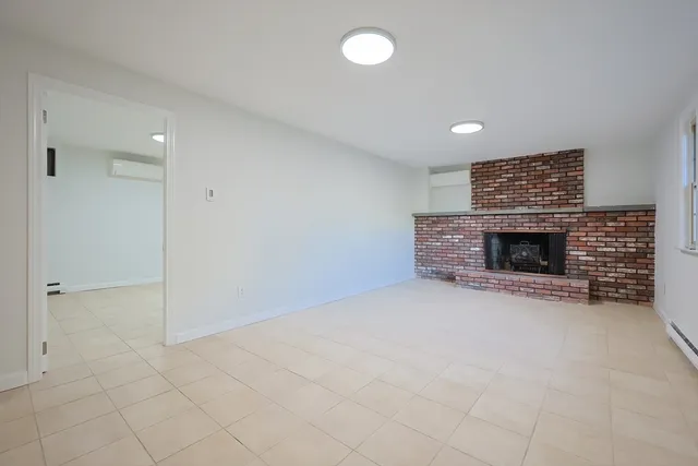 $749,900 | 327 Singletary Lane, Framingham, MA 01702