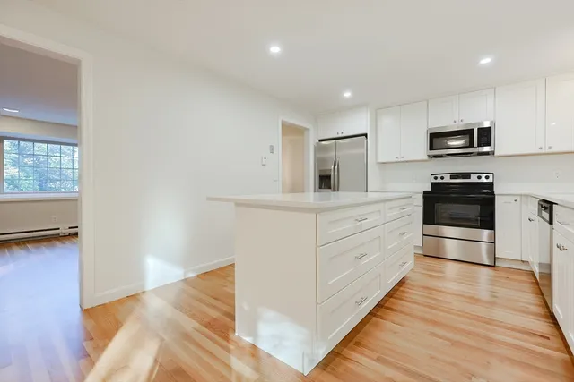 $749,900 | 327 Singletary Lane, Framingham, MA 01702