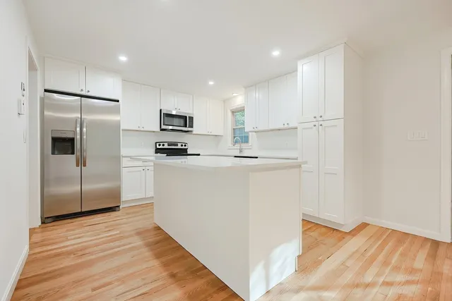 $749,900 | 327 Singletary Lane, Framingham, MA 01702