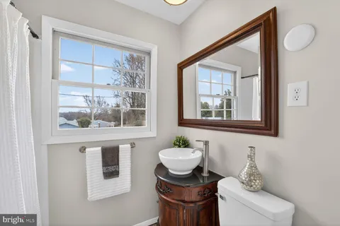 $460,000 | 12610 Kingsfield Lane, Bowie, MD 20715