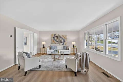 $460,000 | 12610 Kingsfield Lane, Bowie, MD 20715