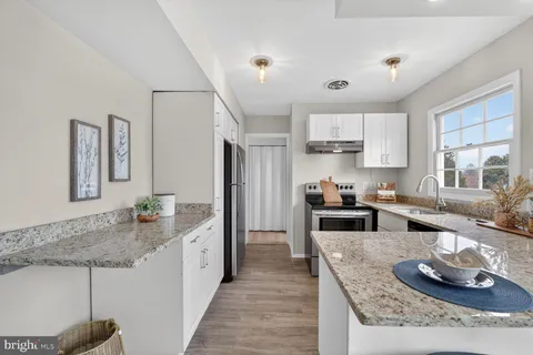 $460,000 | 12610 Kingsfield Lane, Bowie, MD 20715