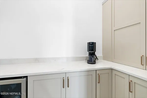 $10,500 | 114 12th Avenue South, Unit 102, Jacksonville Beach, FL 32250