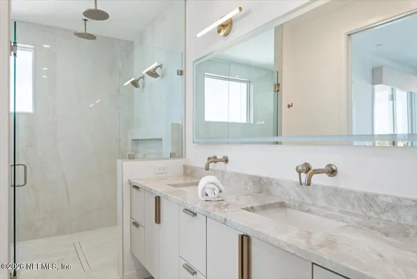 $10,500 | 114 12th Avenue South, Unit 102, Jacksonville Beach, FL 32250
