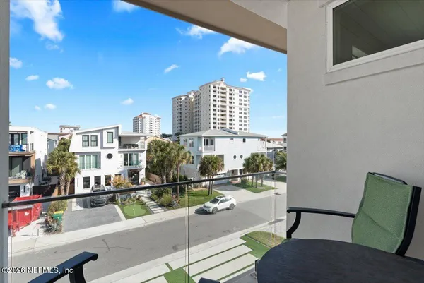 $10,500 | 114 12th Avenue South, Unit 102, Jacksonville Beach, FL 32250