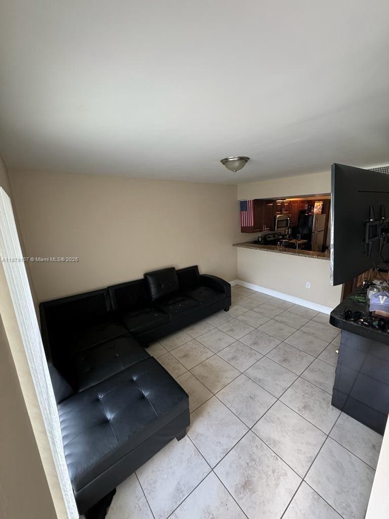 483 Northwest 19th Street, Unit 362 Miami, FL 33136 - Photo 6 of 27