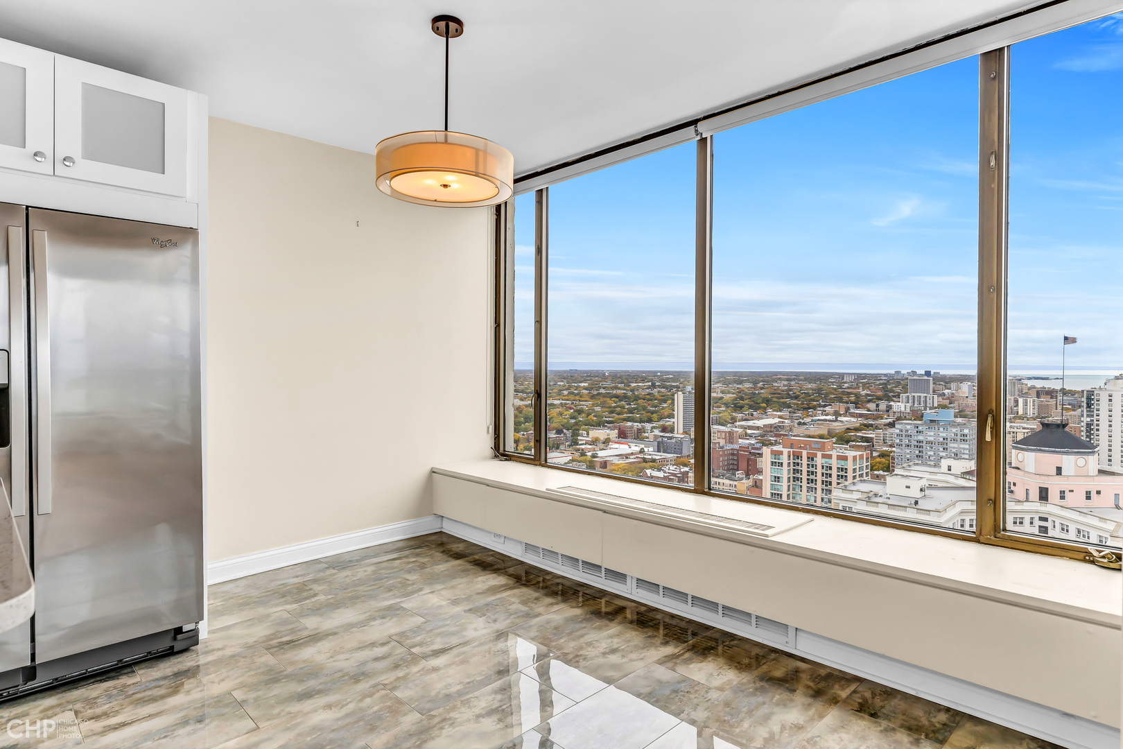 5455 North Sheridan Road, Unit 3501 Chicago, IL 60640 - Photo 7 of 29 a view of a room with window