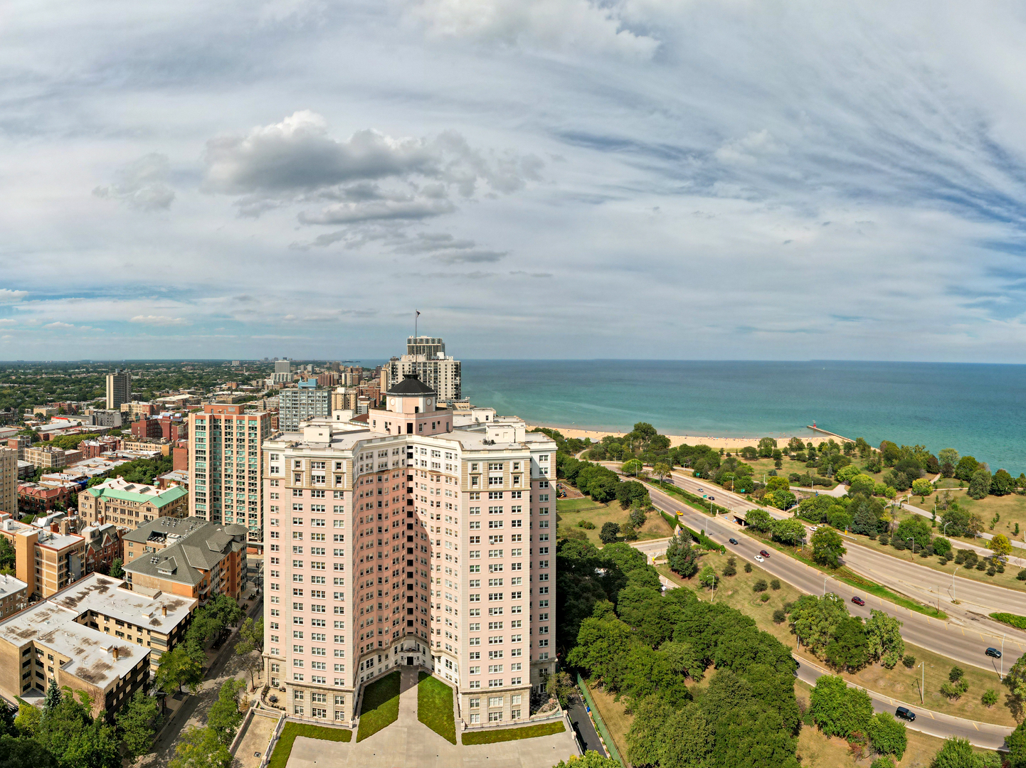 5455 North Sheridan Road, Unit 3501 Chicago, IL 60640 - Photo 8 of 29