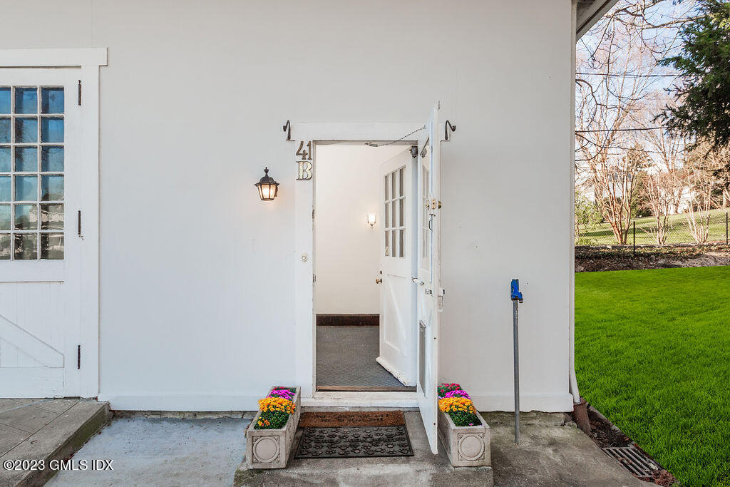 41 B Byram Shore Road Greenwich, CT 06830 - Photo 2 of 16 a view of outdoor space