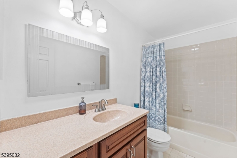 21 Cheyenne Trail Somerville, NJ 08876 - Photo 21 of 32