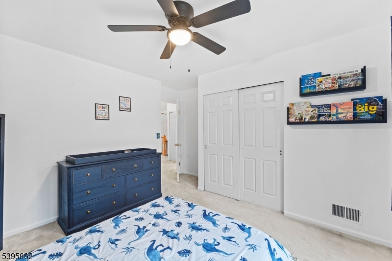 21 Cheyenne Trail Somerville, NJ 08876 - Photo 23 of 32