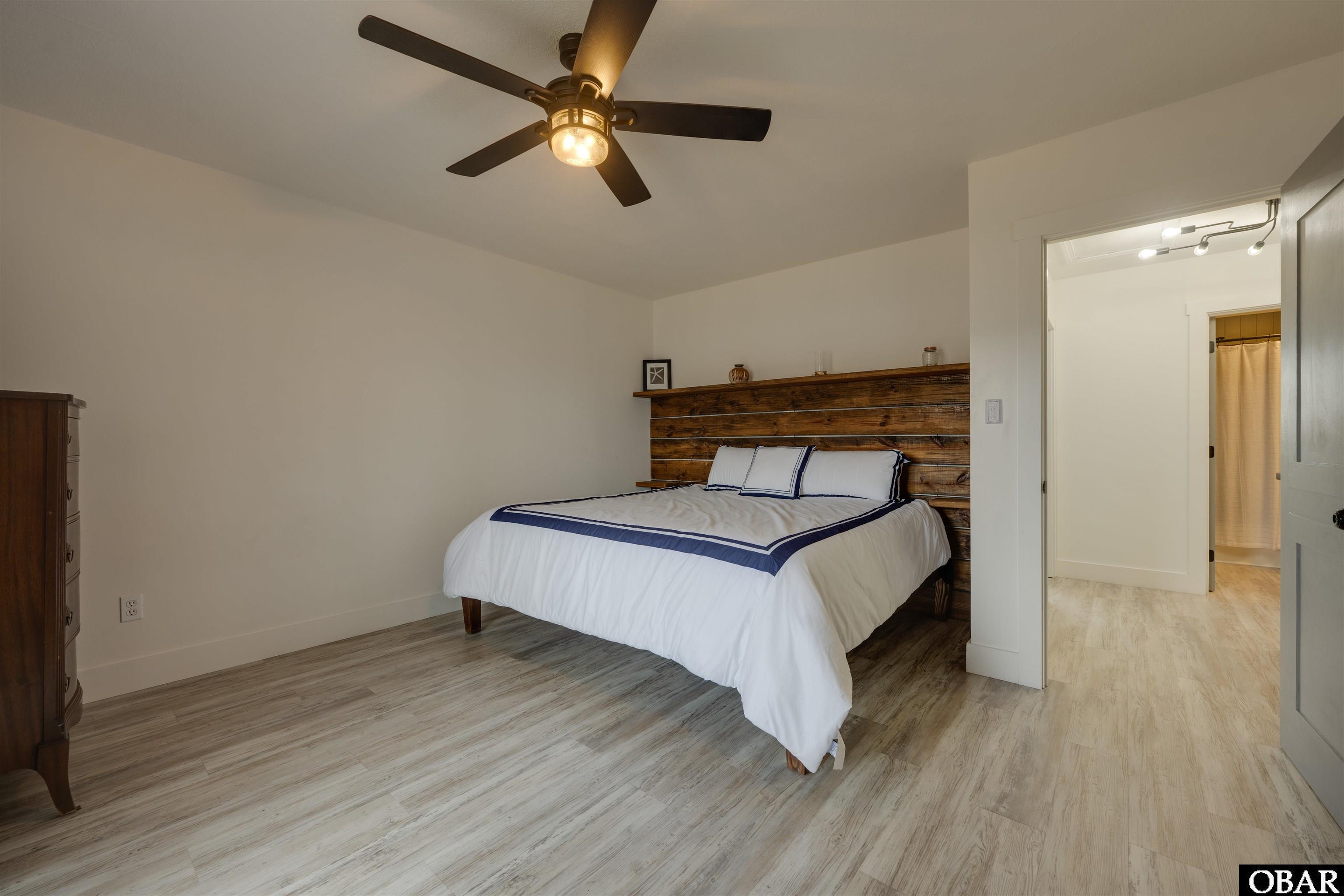 128 West Kitty Hawk Road, Unit B5 Kitty Hawk, NC 27949 - Photo 12 of 36 Gallery Image 12