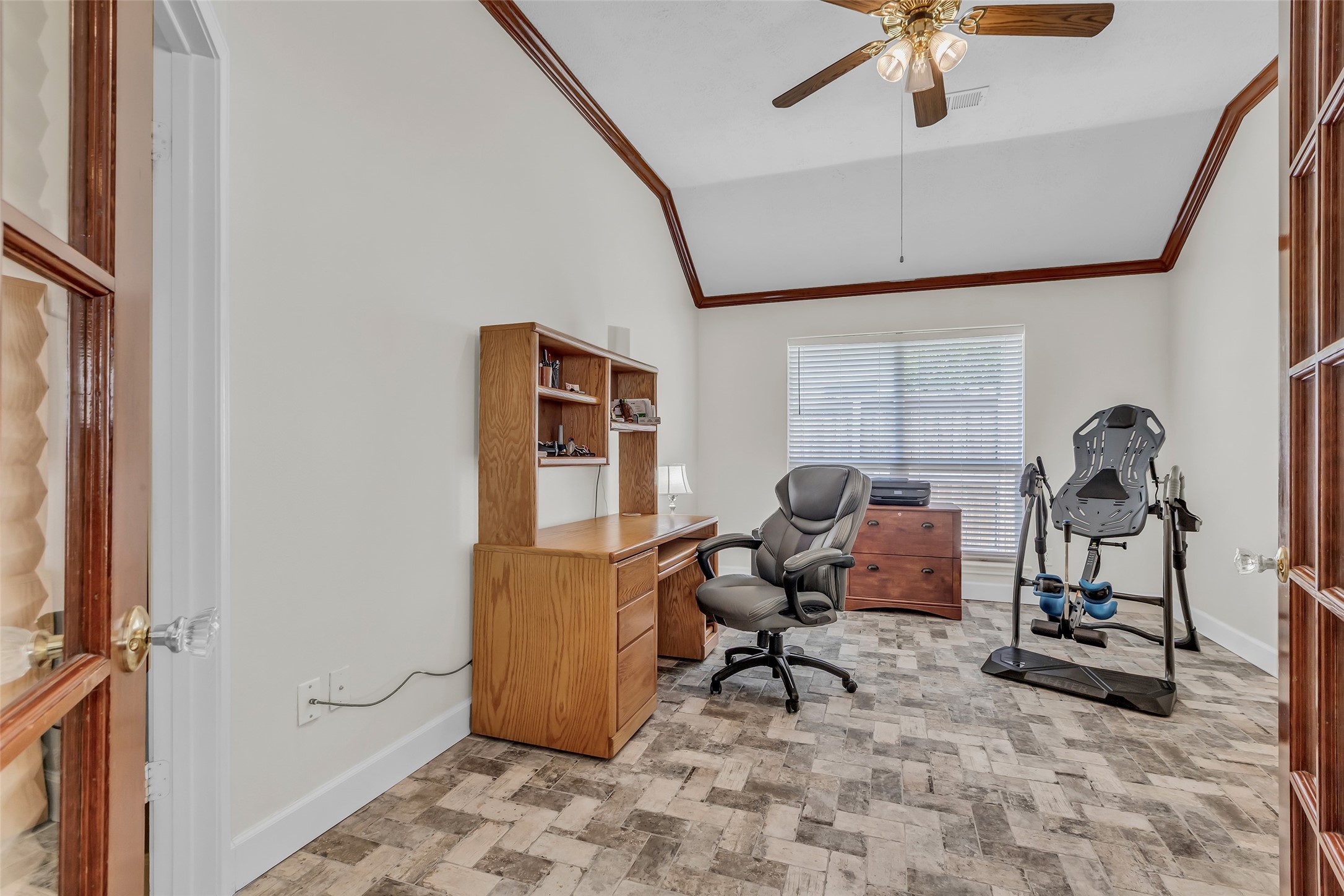 326 North Cypress Estates Circle Spring, TX 77388 - Photo 26 of 39 a work room with furniture and a window