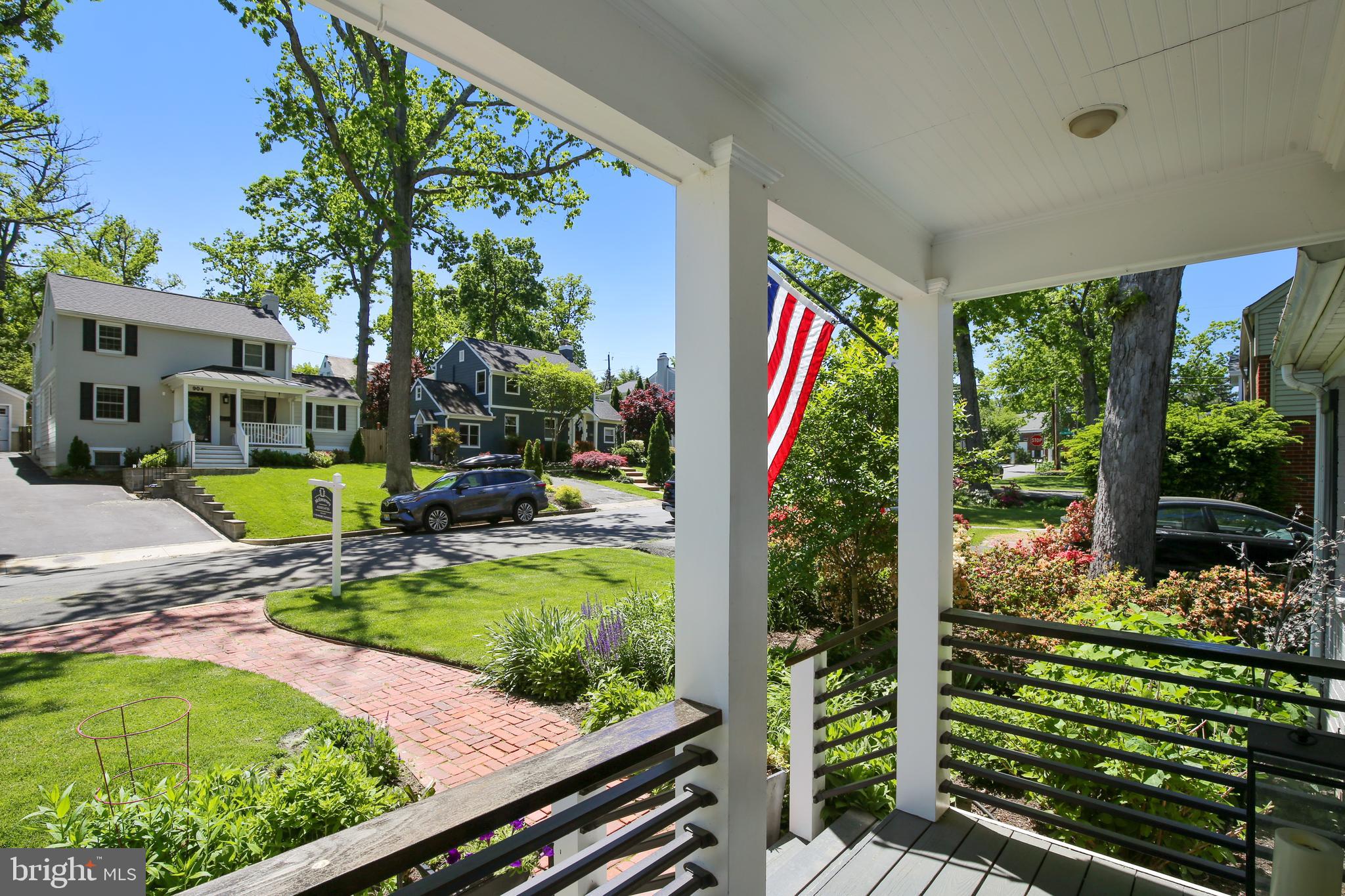 903 Eldon Drive Alexandria, VA 22302 - Photo 2 of 83 Front Porch
