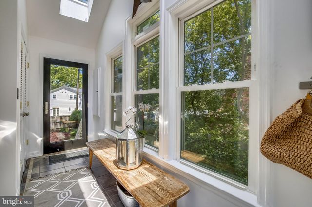 $1,479,000 | 903 Eldon Drive, Alexandria, VA 22302