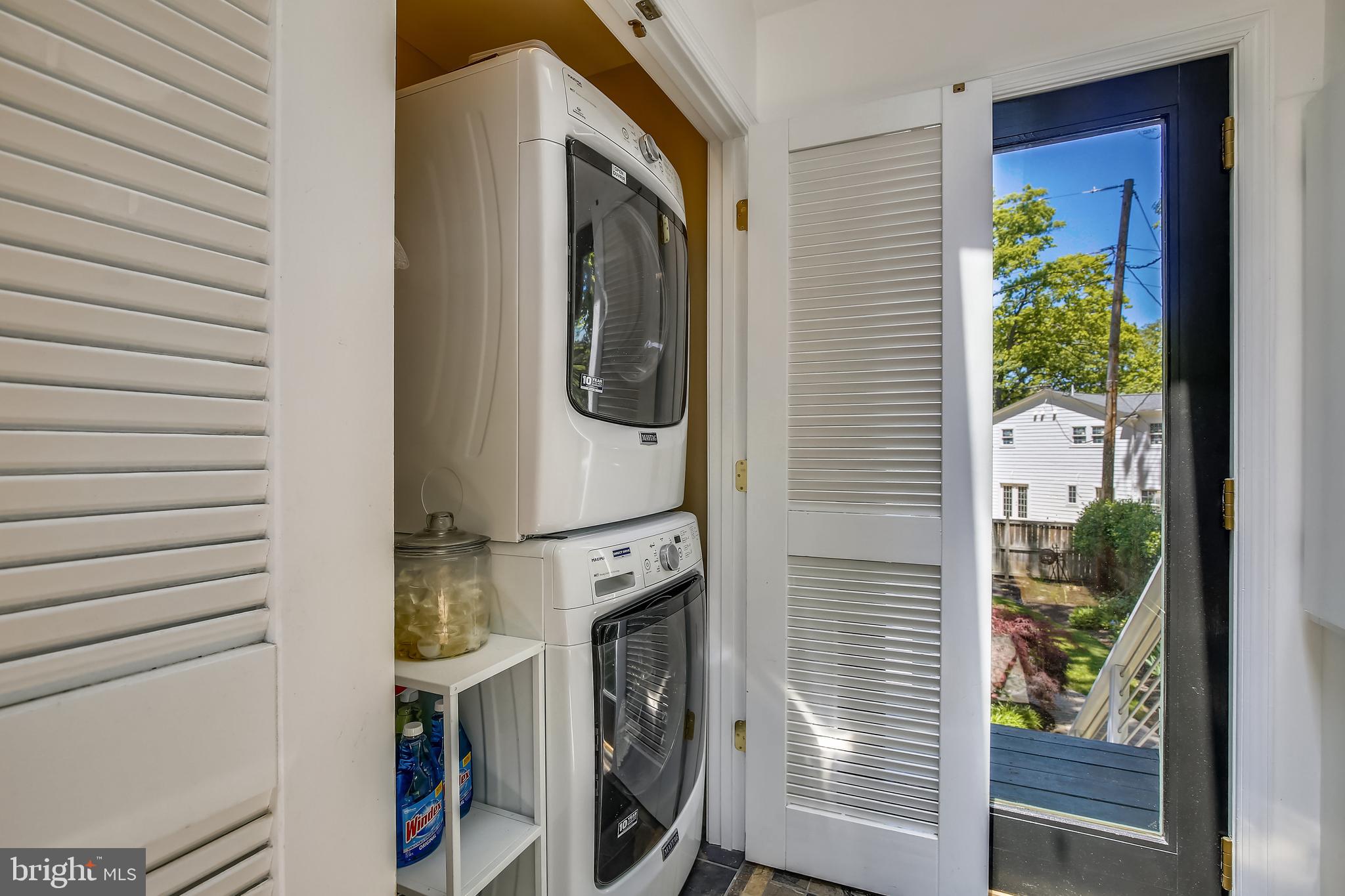 903 Eldon Drive Alexandria, VA 22302 - Photo 34 of 83 Laundry Area