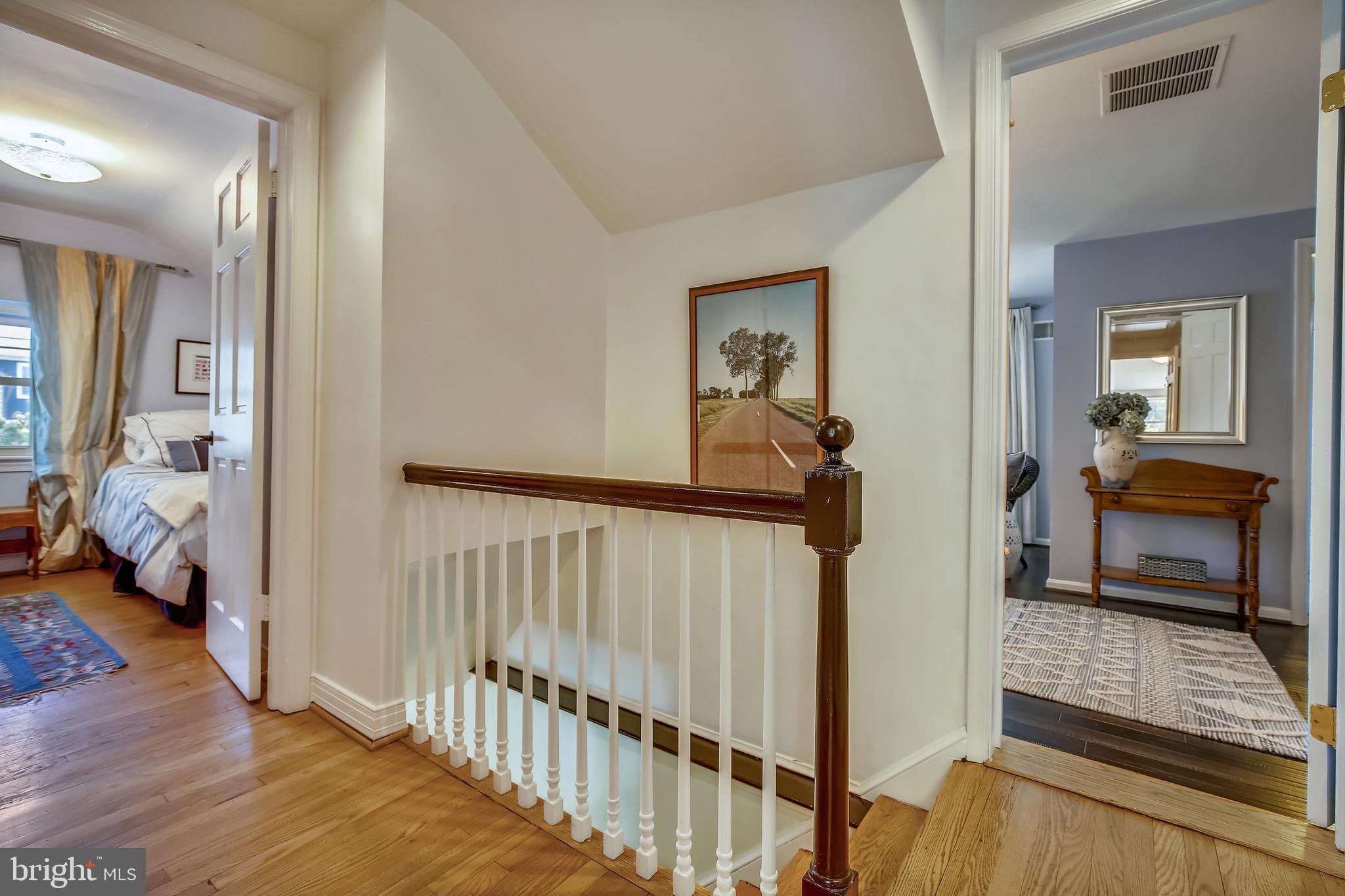 903 Eldon Drive Alexandria, VA 22302 - Photo 40 of 83 Upper Level Hall