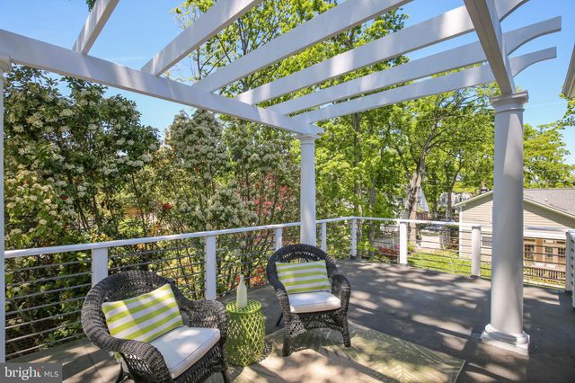 $1,479,000 | 903 Eldon Drive, Alexandria, VA 22302