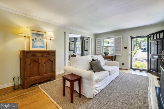 $1,479,000 | 903 Eldon Drive, Alexandria, VA 22302