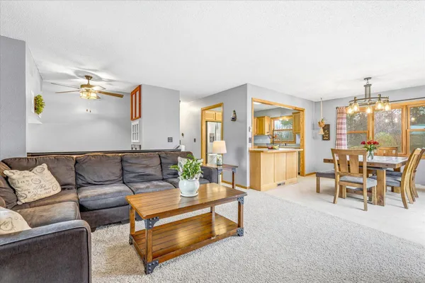 $355,000 | 33805 Vickers Street Northeast, Cambridge, MN 55008