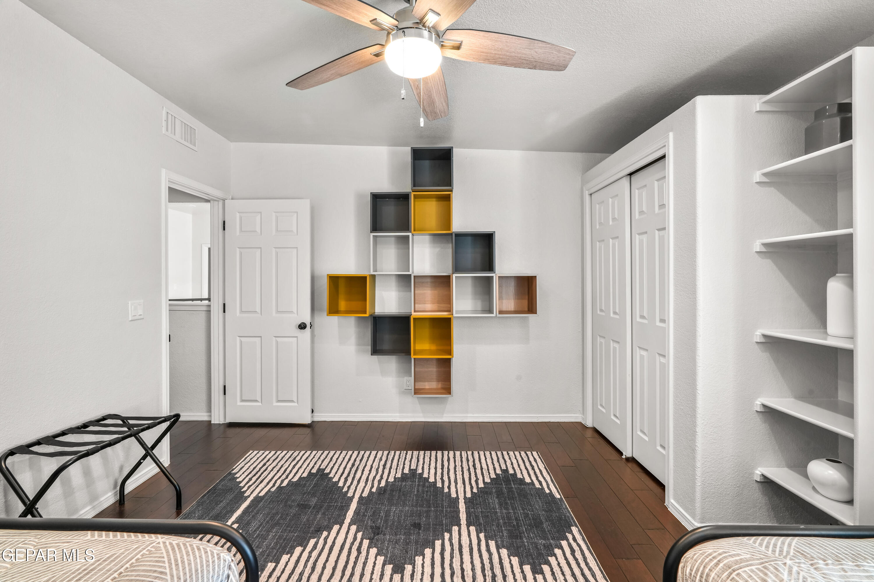 1437 Black Ridge Drive El Paso, TX 79912 - Photo 28 of 58 1437 Black Ridge Dr-37