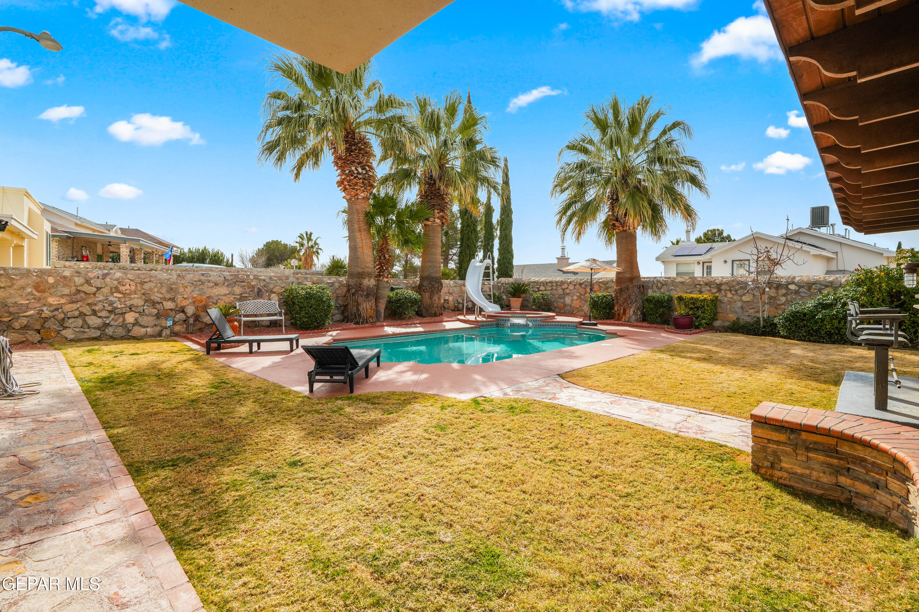 1437 Black Ridge Drive El Paso, TX 79912 - Photo 44 of 58 1437 Black Ridge Dr-59