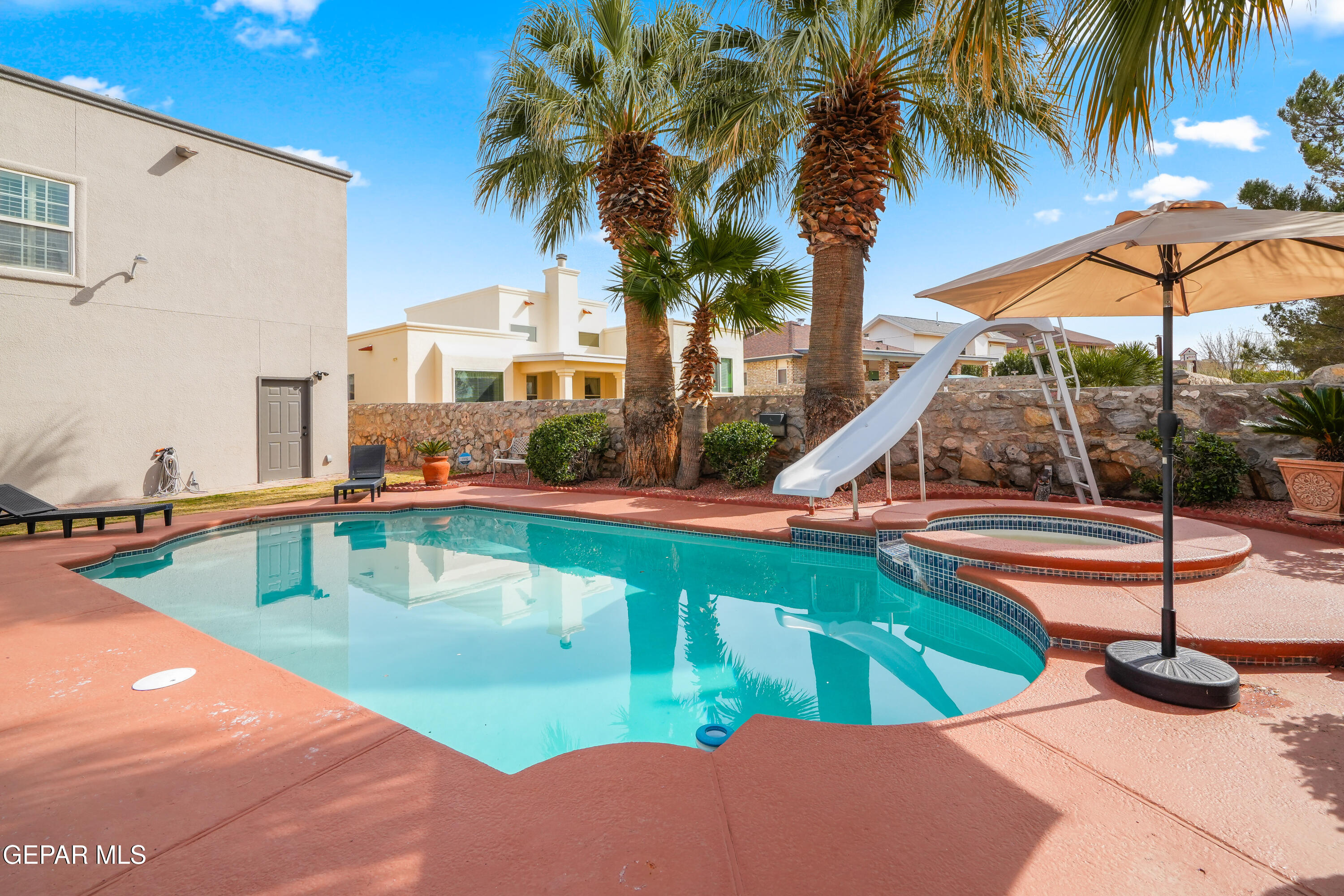 1437 Black Ridge Drive El Paso, TX 79912 - Photo 48 of 58 1437 Black Ridge Dr-63