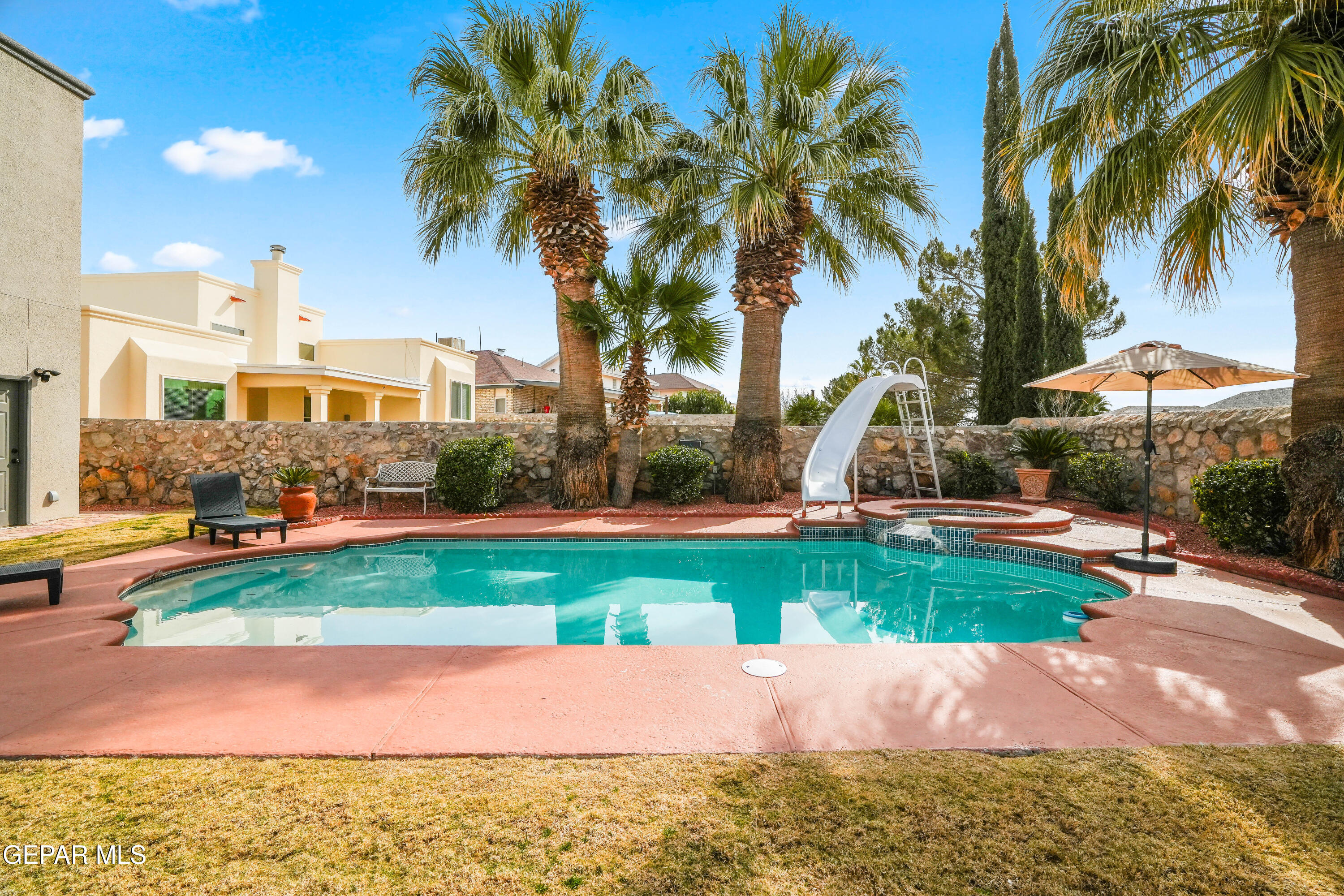 1437 Black Ridge Drive El Paso, TX 79912 - Photo 49 of 58 1437 Black Ridge Dr-64