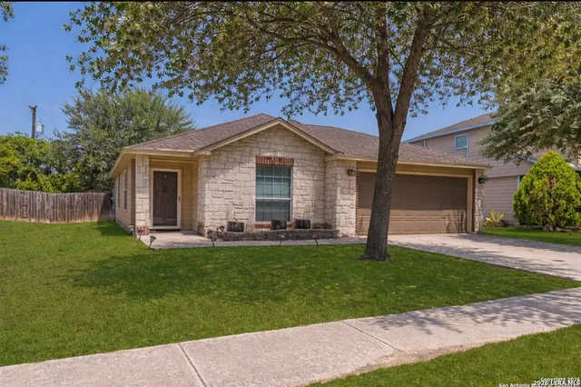 $274,900 | 7911 Saratoga Place, Selma, TX 78154