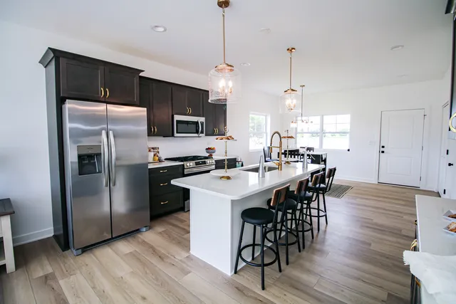 $359,999 | 2048 Isabella Lane, Minooka, IL 60447