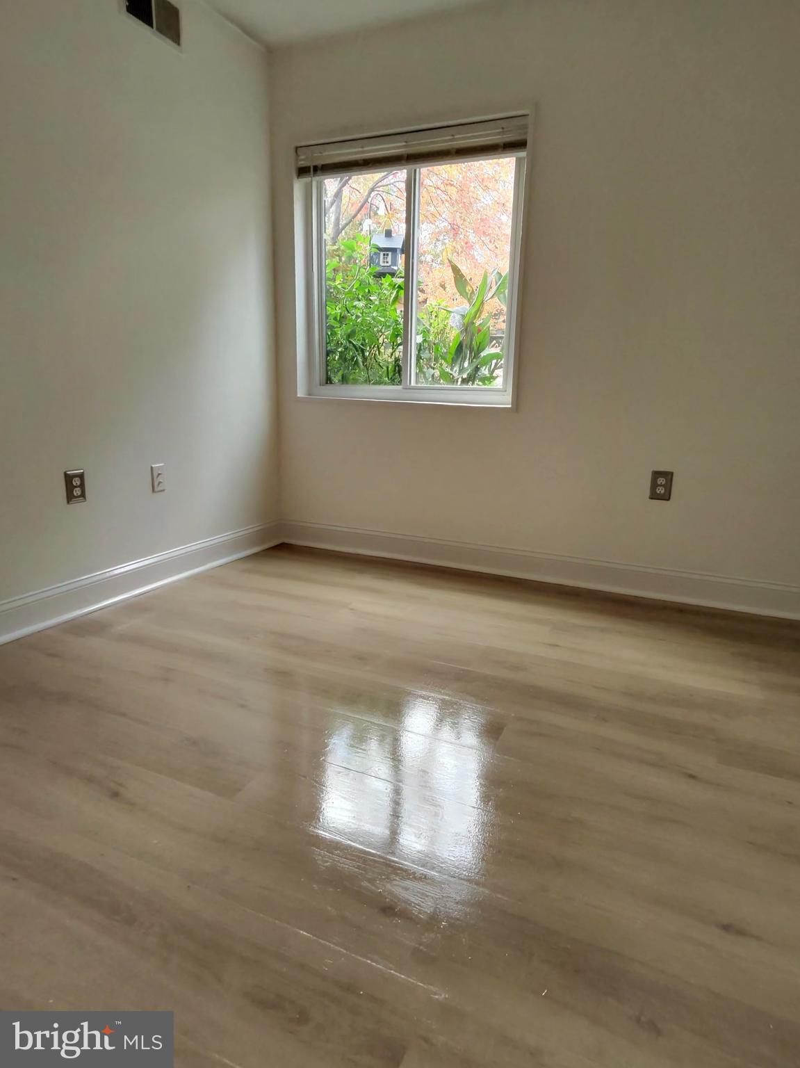 1418 Northgate Square, Unit 2C Reston, VA 20190 - Photo 12 of 13 Gallery Image 12